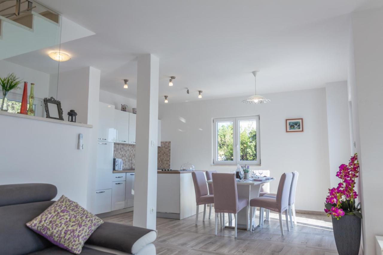 Lavanda Zivogosce Villa Drvenik (Split-Dalmatia)